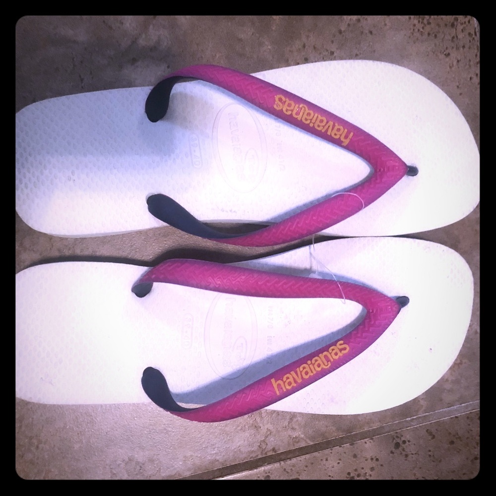 White Havaianas Never Worn